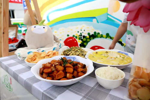 破維之路 科技賦能、文旅融合，一座鄉鎮特色食品農業的電商轉型